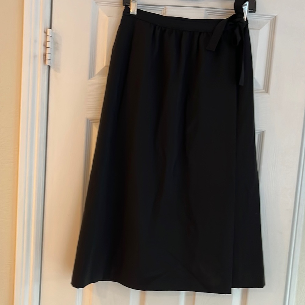 Vintage Yves Saint Laurent Vintage wool wrap skirt in size 40 (French).